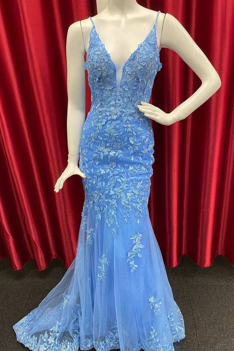 Vestido de fiesta largo estilo sirena con escote en V profundo y espalda abierta con cola